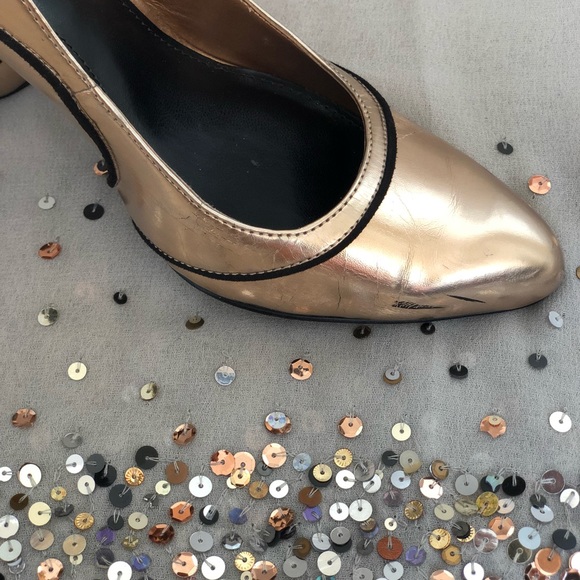 Charles and Keith Shoes Charles And Keith Rosegold Metallic Pumps